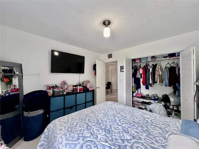 $189,000 | 17530 Northwest 68th Avenue, Unit C4008, Hialeah, FL 33015