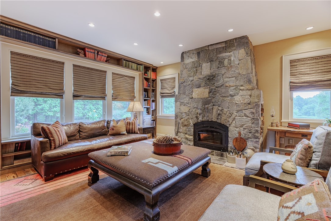633 West Bloomfield Road Mendon, NY 14534 - Photo 17 of 50 Gallery Image 17