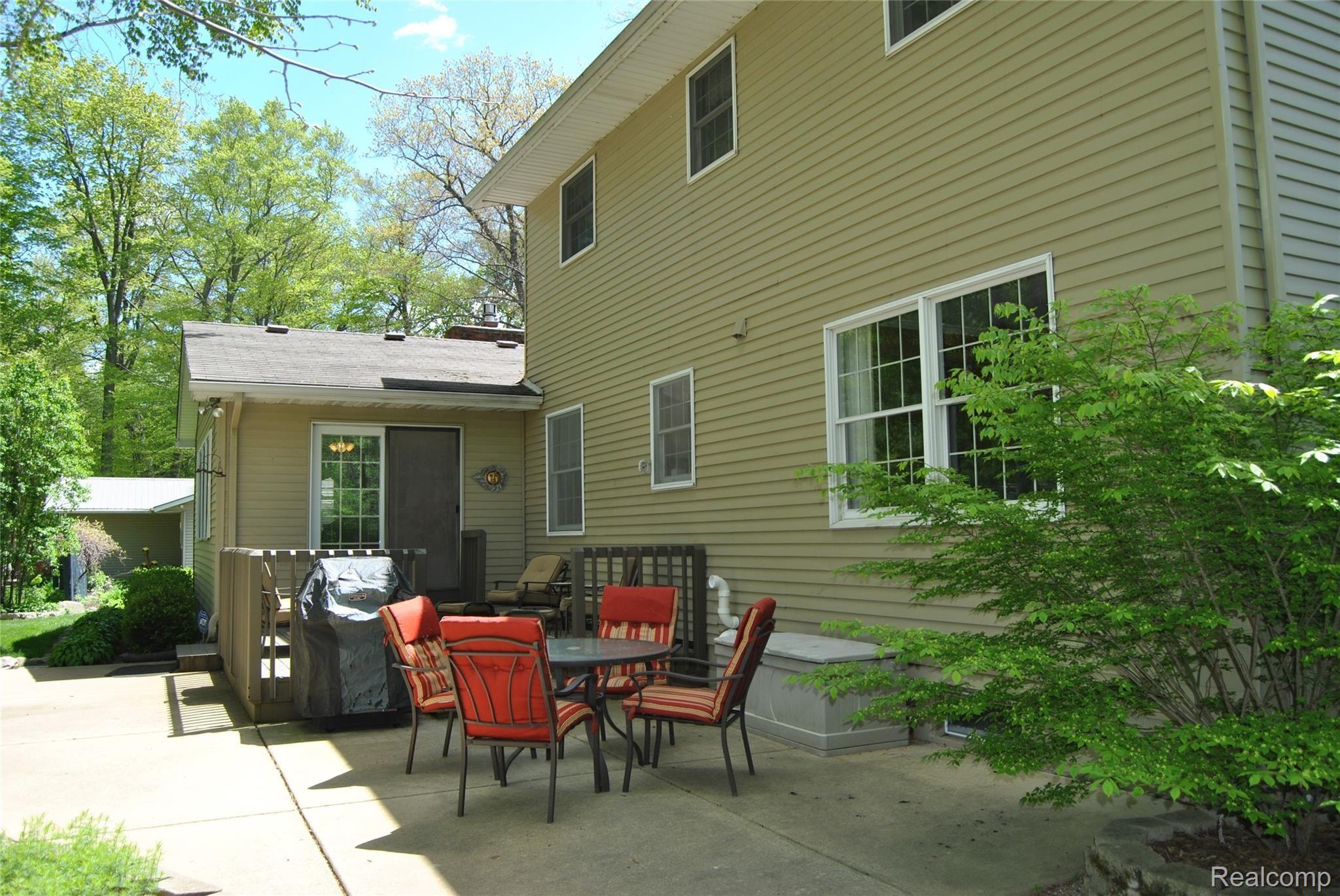 1263 Maple Grove Road Lapeer, MI 48446 - Photo 35 of 39 1263 Maple Grove Lapeer MI 48446 (6).JPG