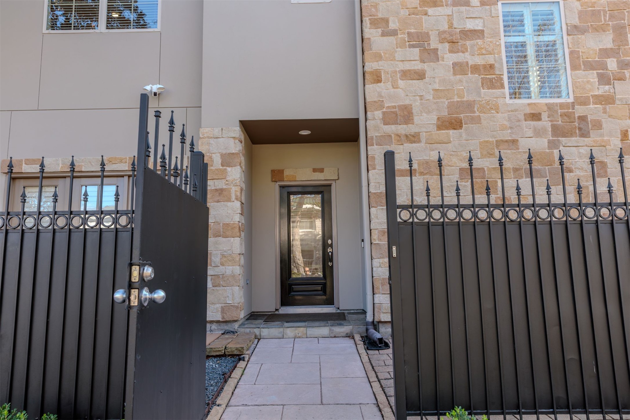 2101 Elmen Street Houston, TX 77019 - Photo 22 of 27