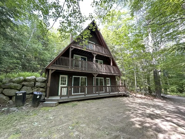 $2,800 | 174 Pikes Point Road, Bristol, NH 03222