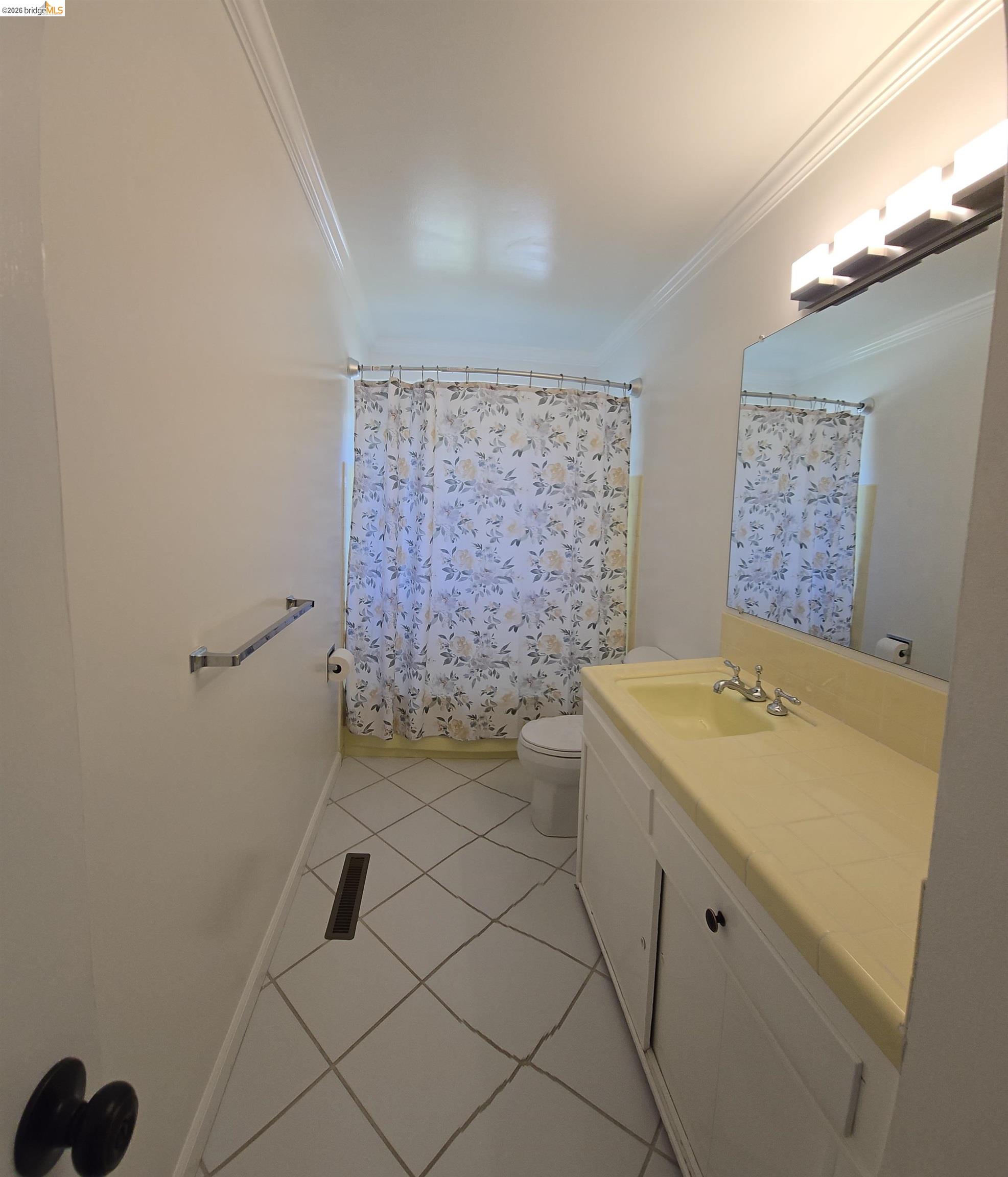 2 Rae Court Orinda, CA 94563 - Photo 14 of 24