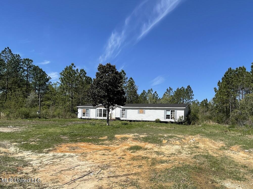 24362 McHenry Road Saucier, MS 39574 - Photo 3 of 9 006