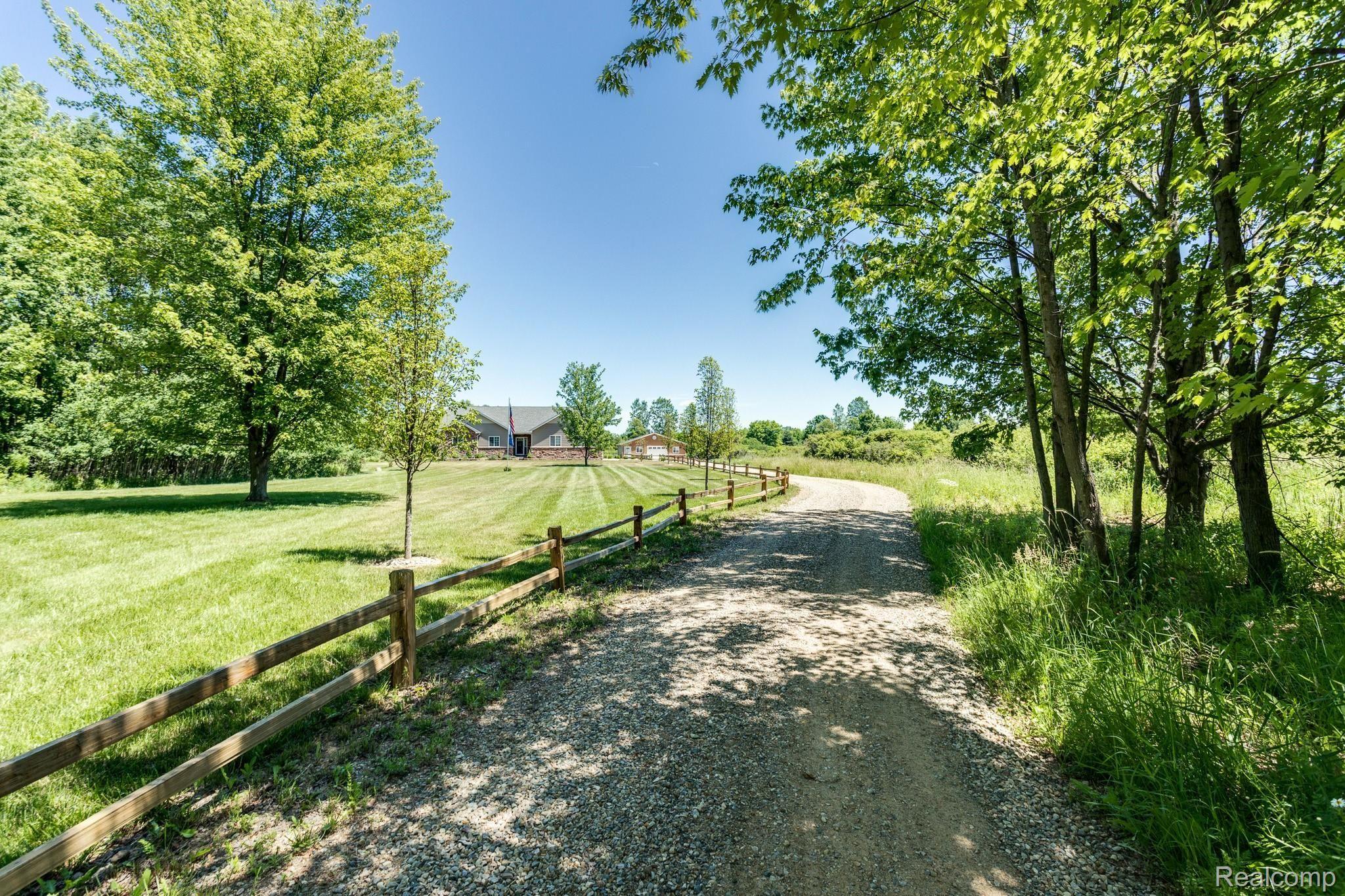 5440 Capac Road Capac, MI 48014 - Photo 5 of 69 5440 Capac Rd (1 of 70).jpg
