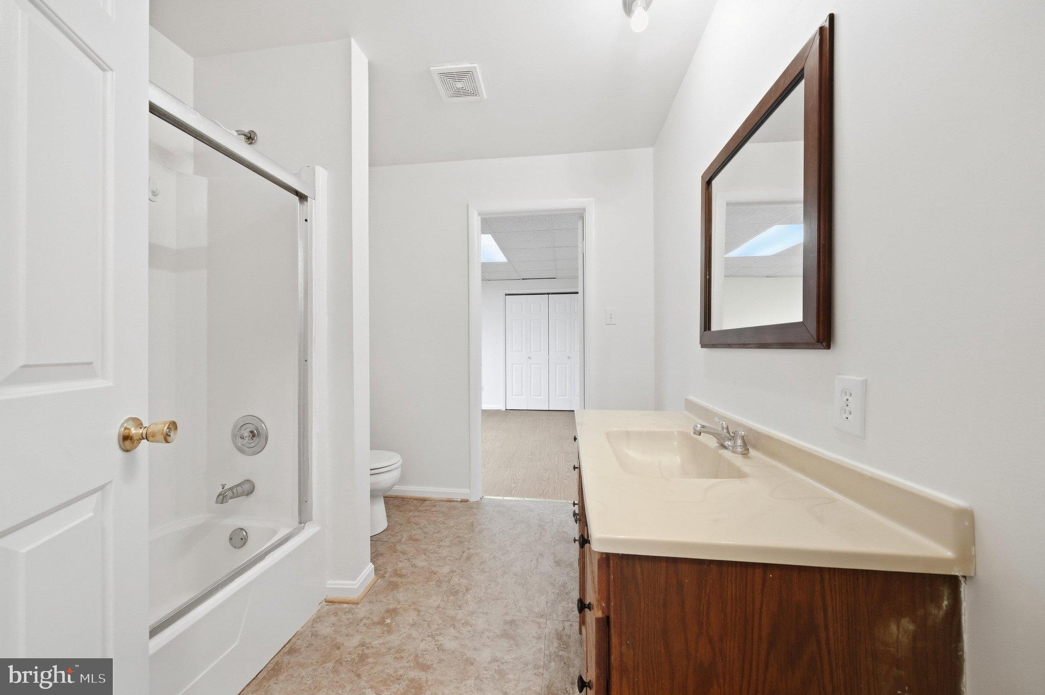 1052 Ridge Road Mount Airy, MD 21771 - Photo 47 of 62 Lower level Bath