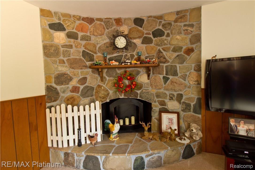 1266 Peavy Road Howell, MI 48843 - Photo 23 of 47 IMG_0613.JPG