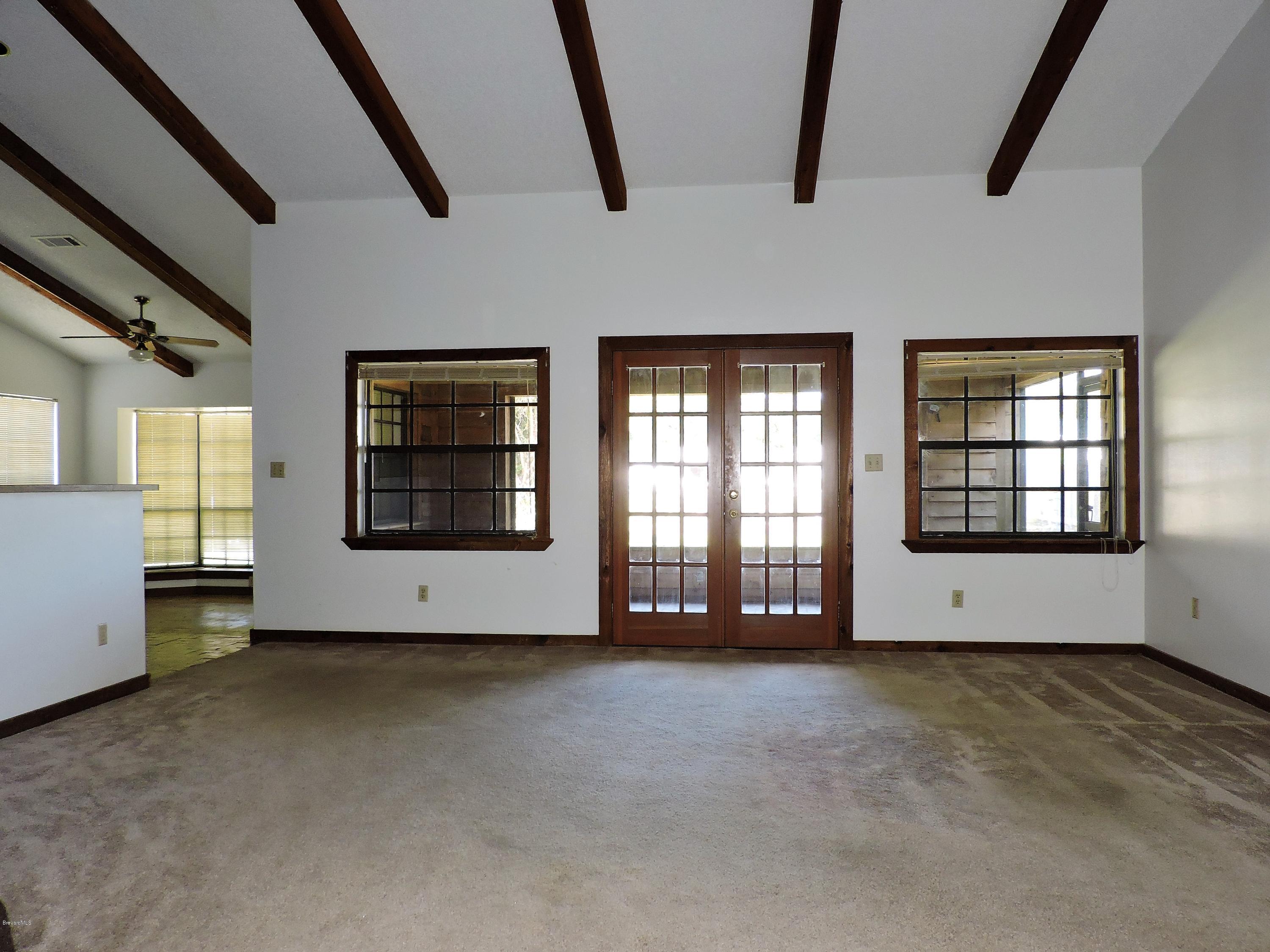 6990 Bismark Road Cocoa, FL 32927 - Photo 2 of 14 Living Room