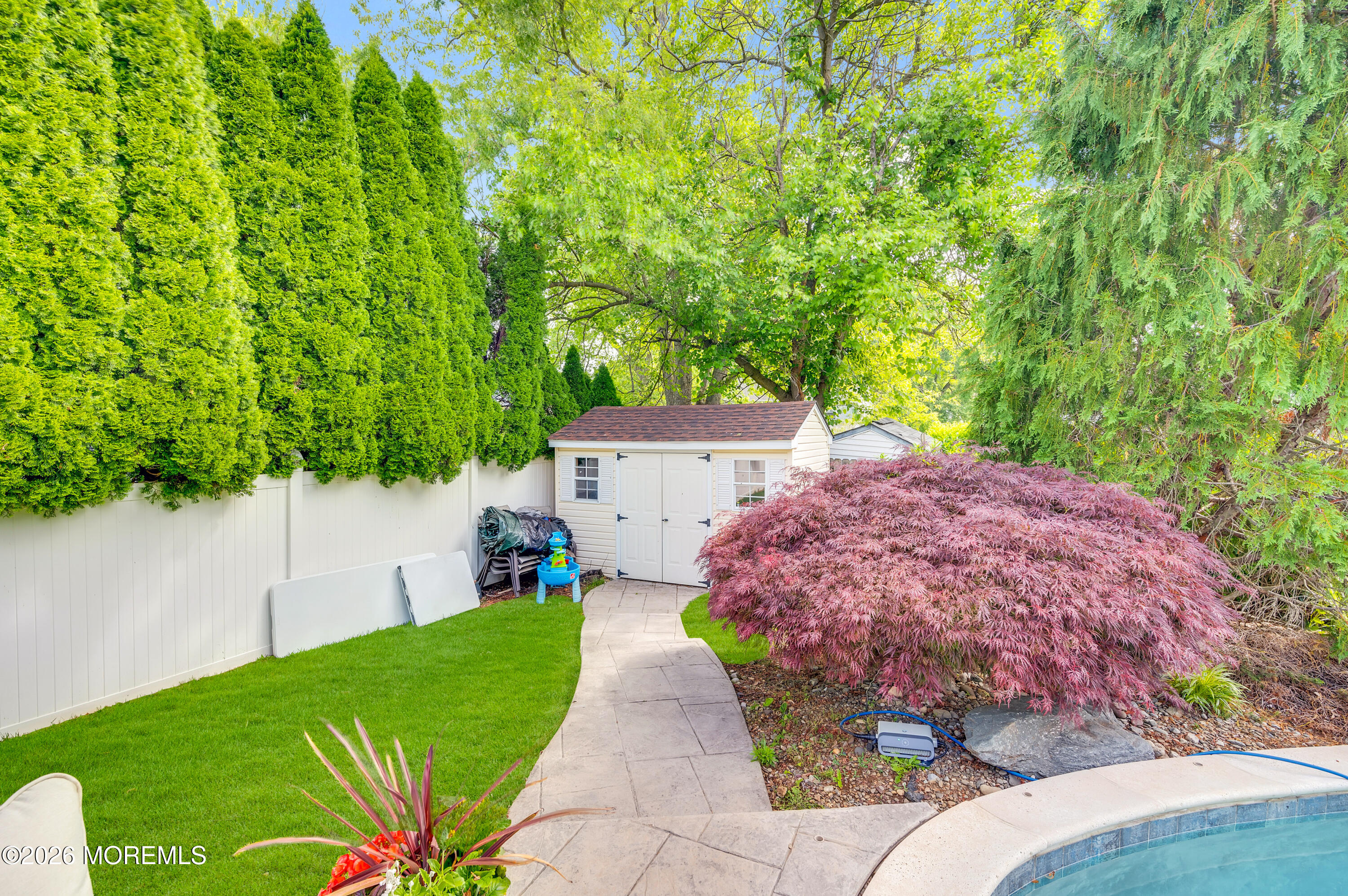 4 Talbot Road Marlboro, NJ 07746 - Photo 8 of 53 Back 3