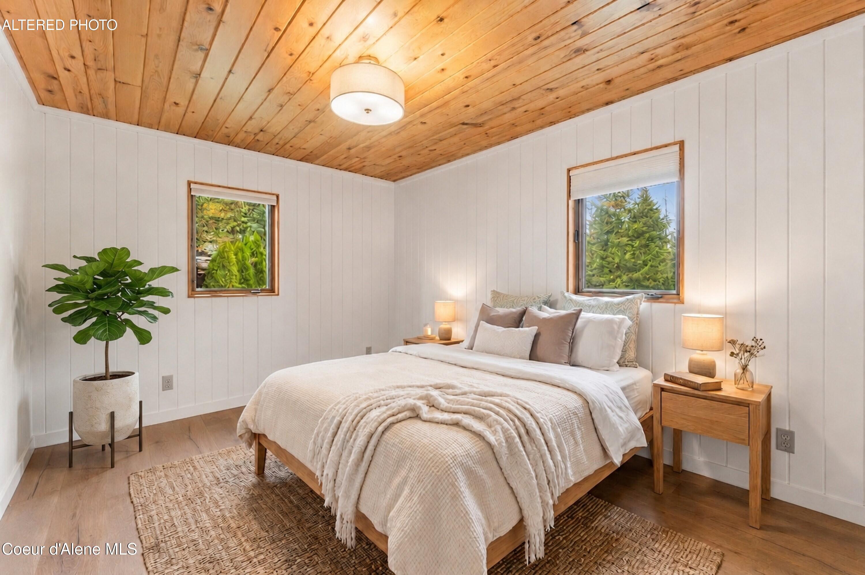1143 East Rookery Road Hayden, ID 83835 - Photo 19 of 57 1st Floor Bedroom