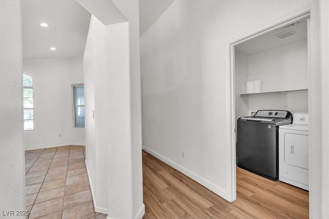 211 Misty Garden Street Henderson, NV 89012 - Photo 6 of 32
