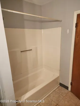 $800 | 16 Watkins Street, Unit B, Swoyersville, PA 18704