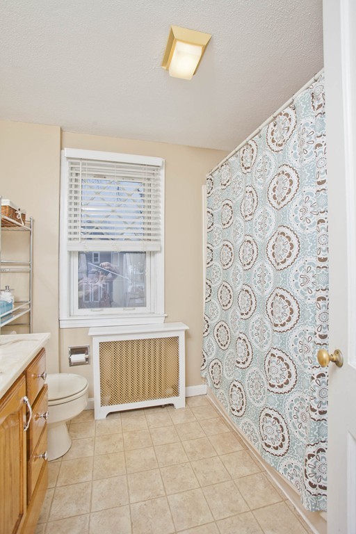 64 Vail Street Springfield, MA 01118 - Photo 12 of 17