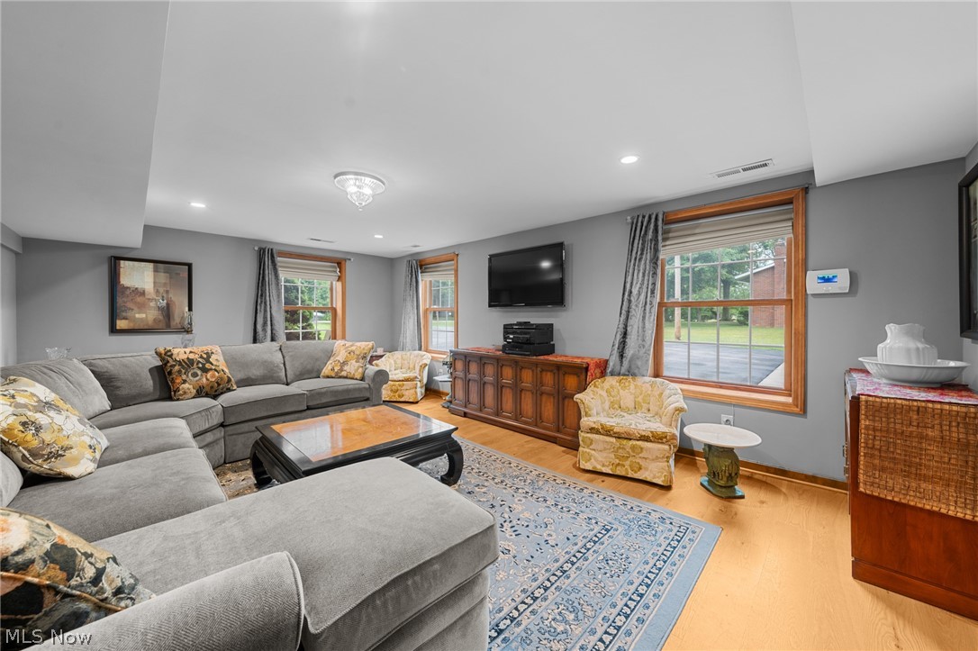 3819 Brainard Road Woodmere, OH 44122 - Photo 46 of 50