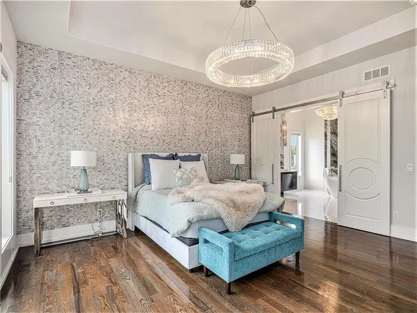 $1,750,000 | 21384 West 93rd Street, Lenexa, KS 66220