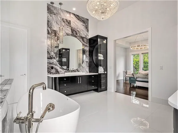 $1,750,000 | 21384 West 93rd Street, Lenexa, KS 66220