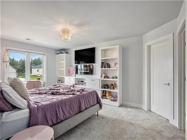 $1,750,000 | 21384 West 93rd Street, Lenexa, KS 66220