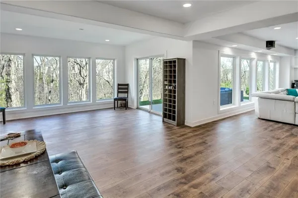 $1,750,000 | 21384 West 93rd Street, Lenexa, KS 66220