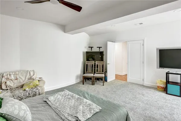 $1,750,000 | 21384 West 93rd Street, Lenexa, KS 66220