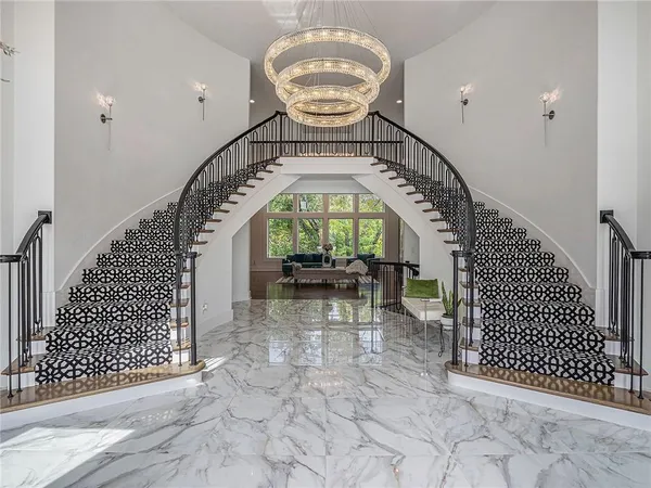 $1,750,000 | 21384 West 93rd Street, Lenexa, KS 66220