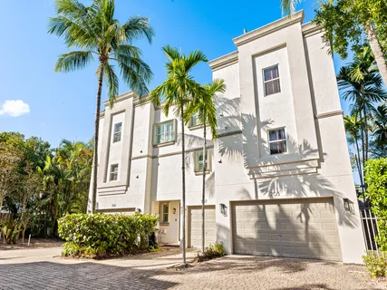 $649,000 | 705 Southwest 4th Avenue, Fort Lauderdale, FL 33315