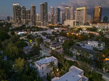 $649,000 | 705 Southwest 4th Avenue, Fort Lauderdale, FL 33315