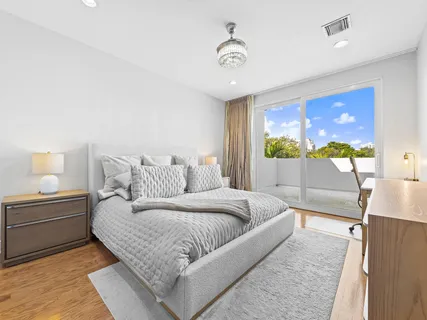 $649,000 | 705 Southwest 4th Avenue, Fort Lauderdale, FL 33315