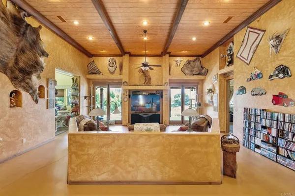 $1,464,999 | 129 Emilia Lane, Fallbrook, CA 92028