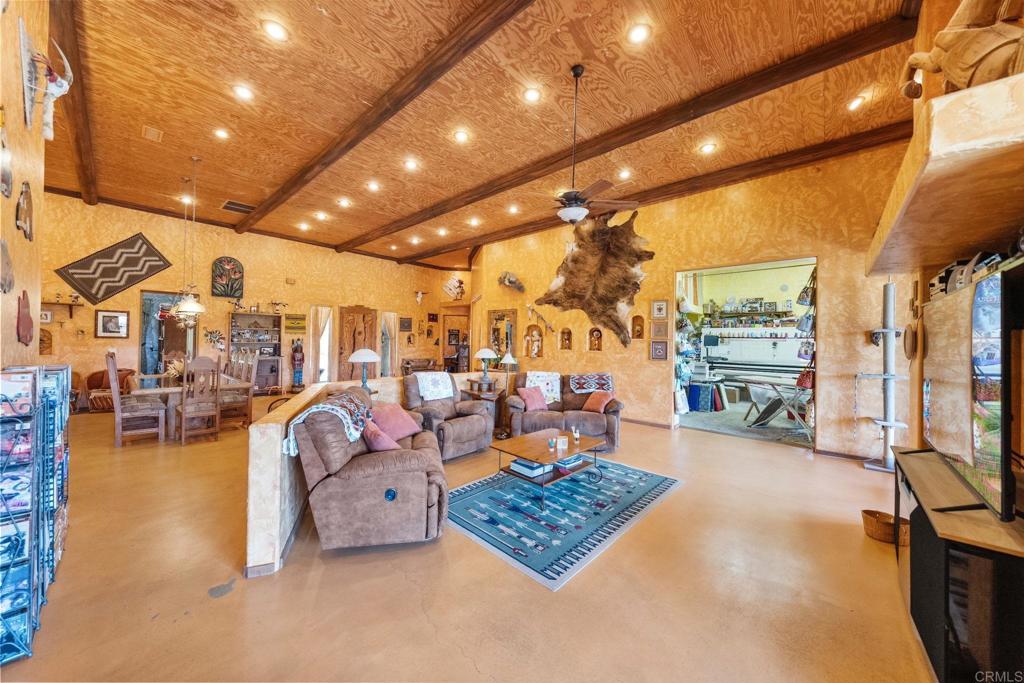 129 Emilia Lane Fallbrook, CA 92028 - Photo 23 of 75