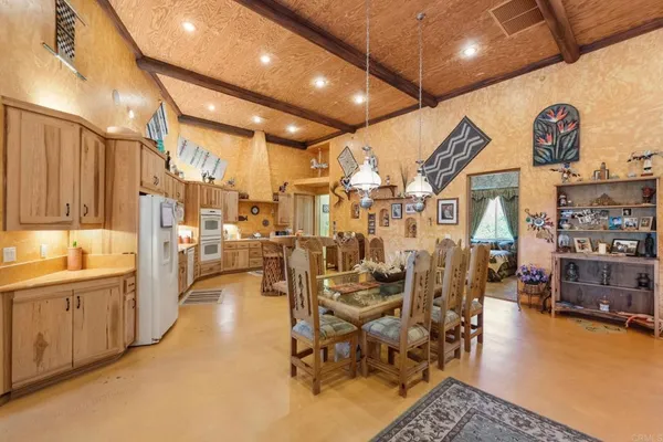 $1,464,999 | 129 Emilia Lane, Fallbrook, CA 92028