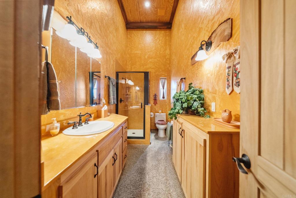 129 Emilia Lane Fallbrook, CA 92028 - Photo 34 of 75