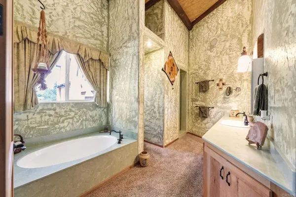 $1,464,999 | 129 Emilia Lane, Fallbrook, CA 92028