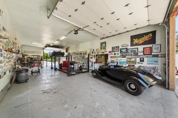 $1,464,999 | 129 Emilia Lane, Fallbrook, CA 92028