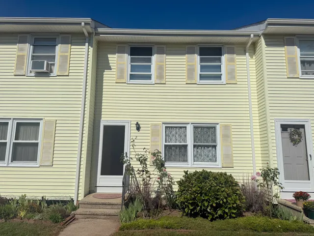 $1,900 | 87 Gerrish Avenue, Unit T2, East Haven, CT 06512