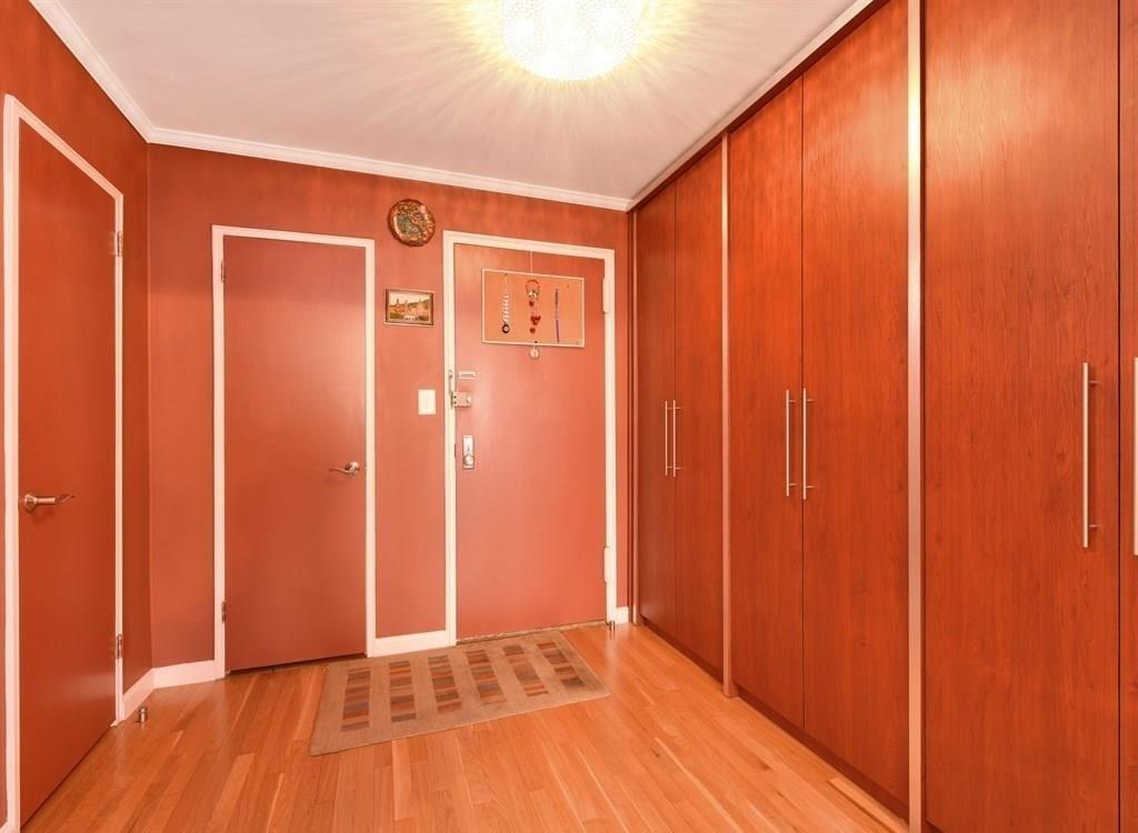 9511 Shore Road, Unit 209 Brooklyn, NY 11209 - Photo 2 of 19