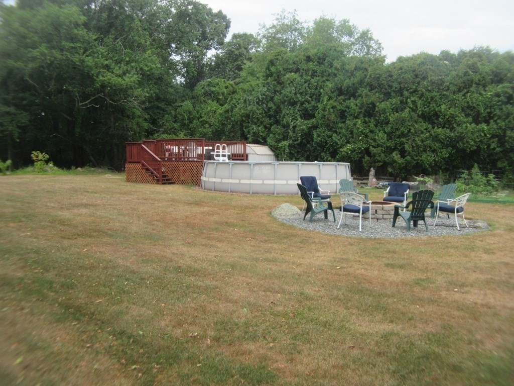 264 Old Fall River Road Swansea, MA 02777 - Photo 11 of 40 Gallery Image 11