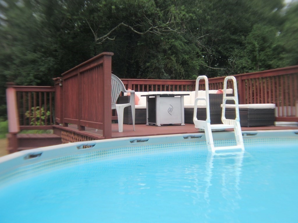 264 Old Fall River Road Swansea, MA 02777 - Photo 36 of 40 Gallery Image 36