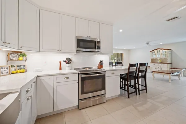 $1,199,000 | 5191 Southwest 188th Avenue, Southwest Ranches, FL 33332