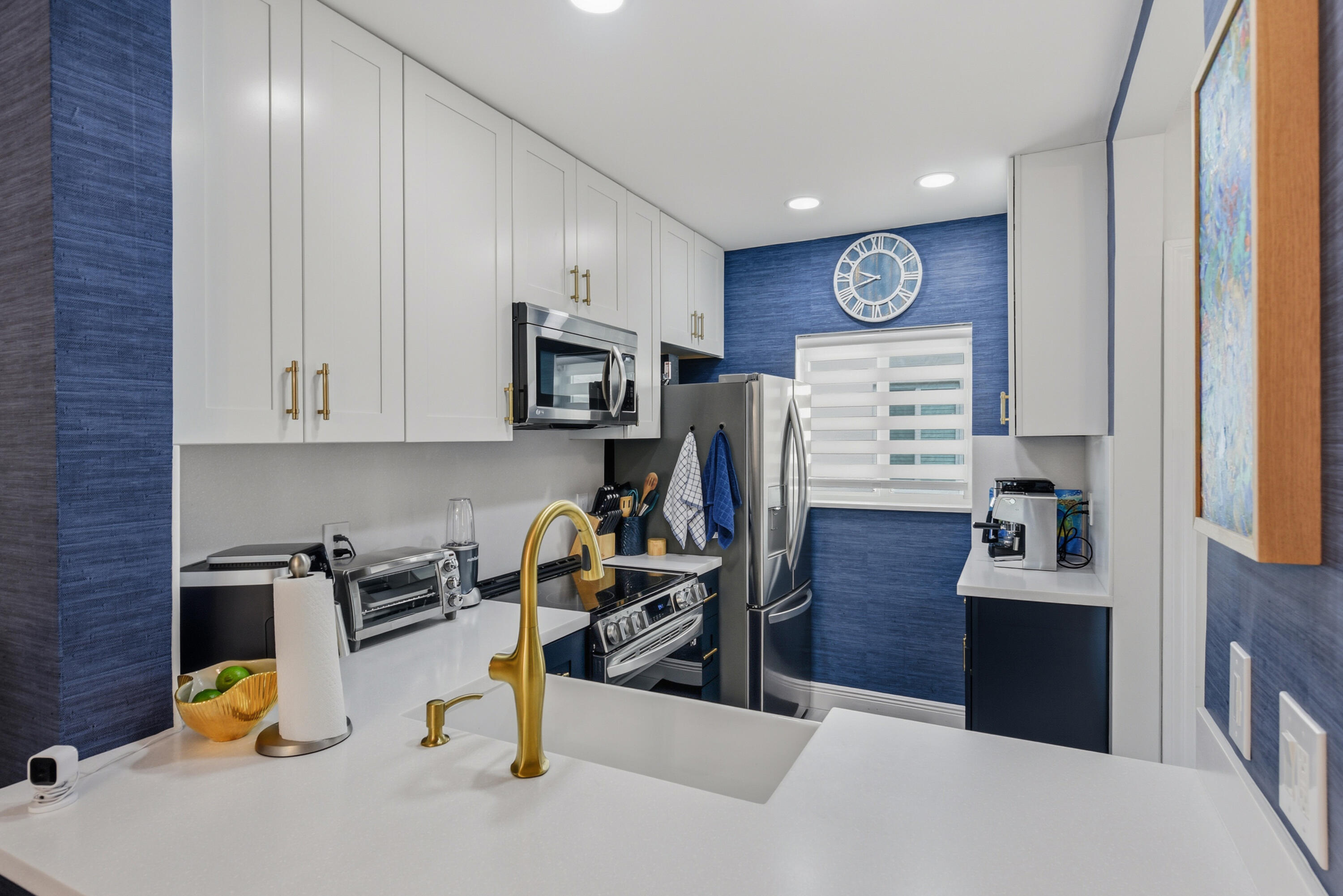 6530 North Ocean Boulevard, Unit 3070 Ocean Ridge, FL 33435 - Photo 6 of 47 6530 N Ocean Blvd_#307_Jody Cologirone_4