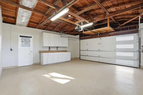 a picture of a black and white wall