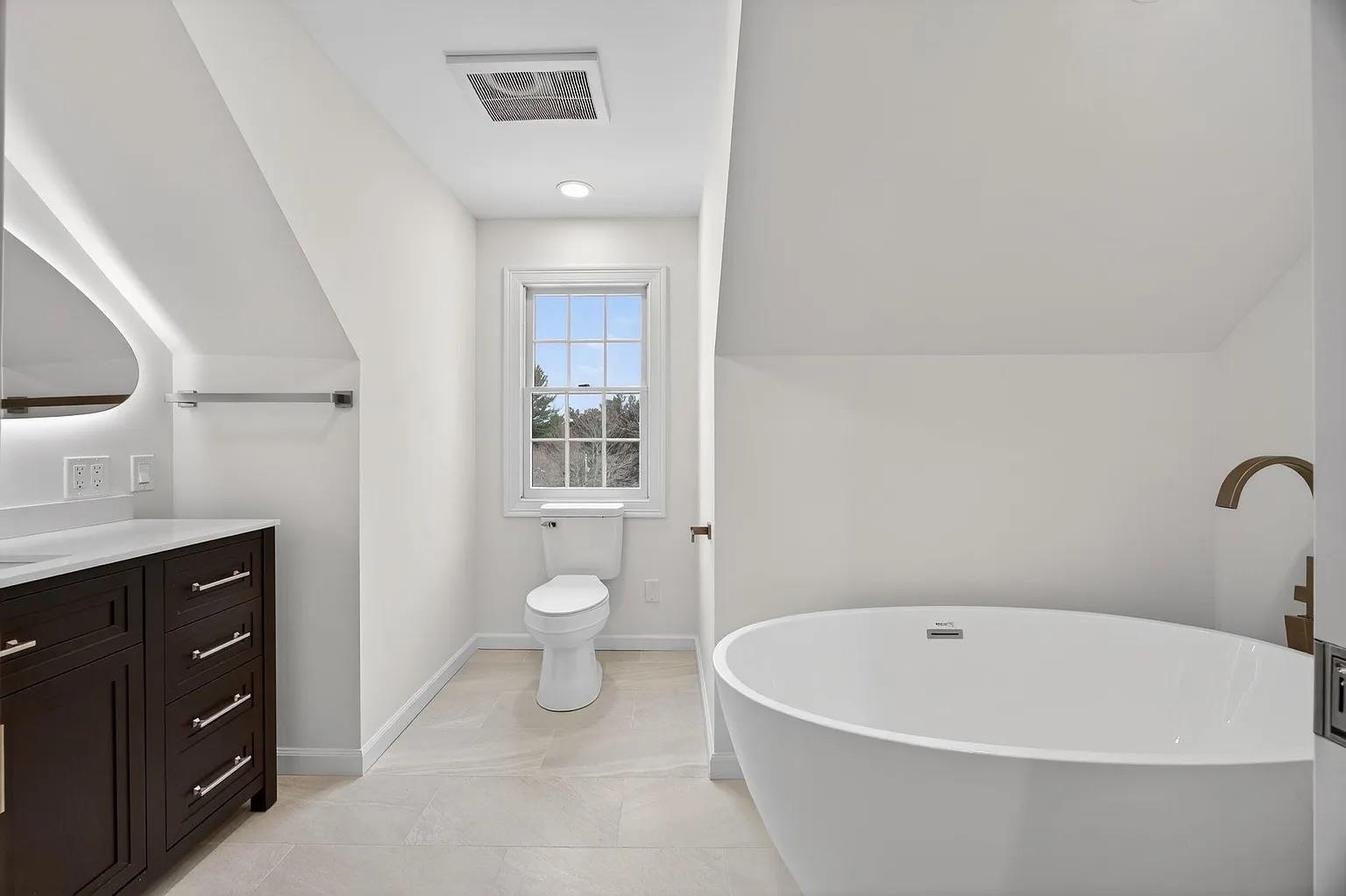 166 Londonderry Road Windham, NH 03087 - Photo 20 of 31