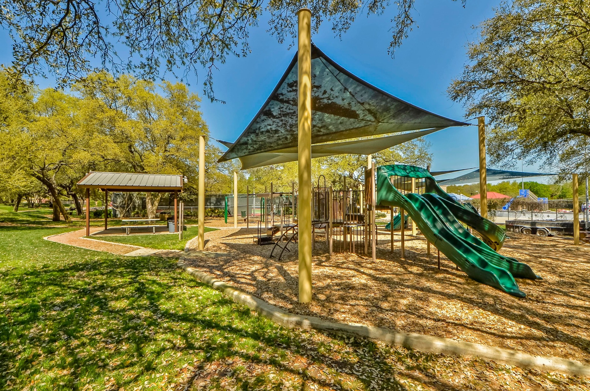 8133 Luling Lane Austin, TX 78729 - Photo 38 of 40