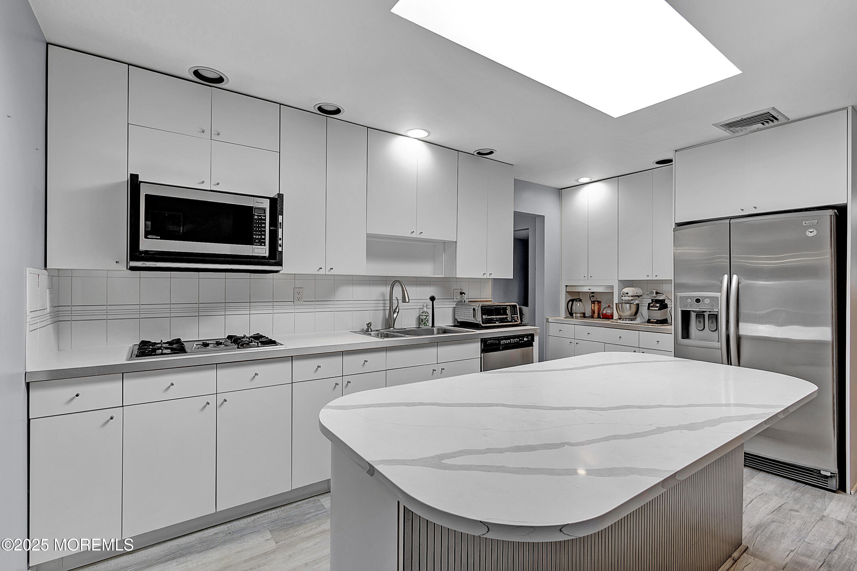 32 Kilfoyle Avenue Fords, NJ 08863 - Photo 21 of 33 010_3r4a5285_236