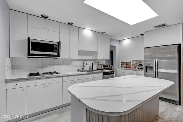 $799,000 | 32 Kilfoyle Avenue, Fords, NJ 08863