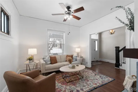 $399,000 | 1207 Sunset Avenue, Richmond Heights, MO 63117