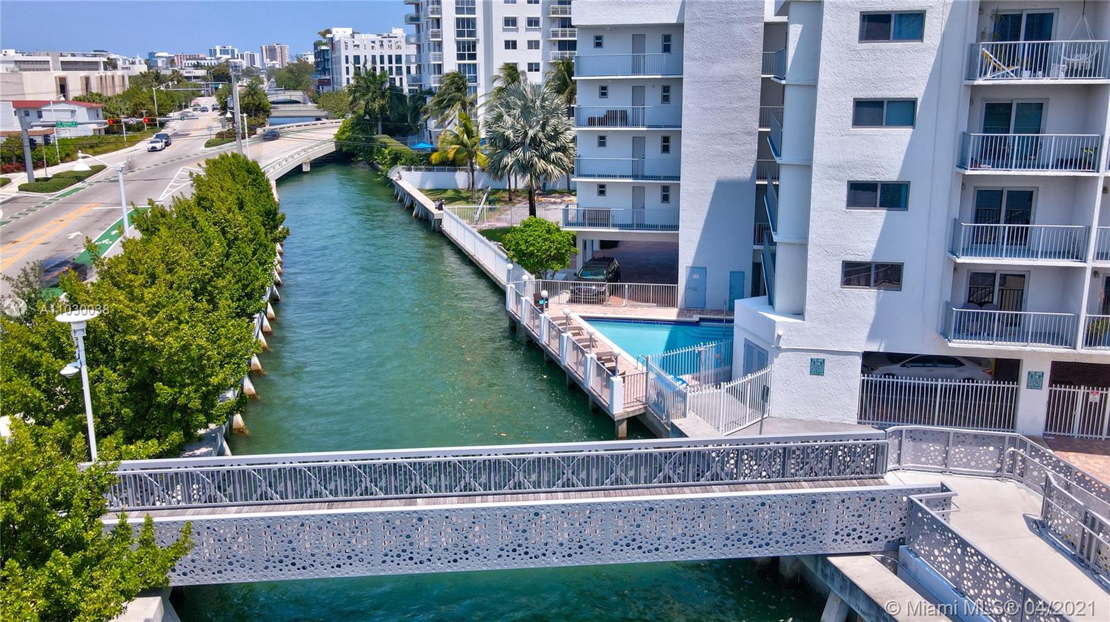 1674 Bay Road, Unit 204 Miami Beach, FL 33139 - Photo 15 of 16