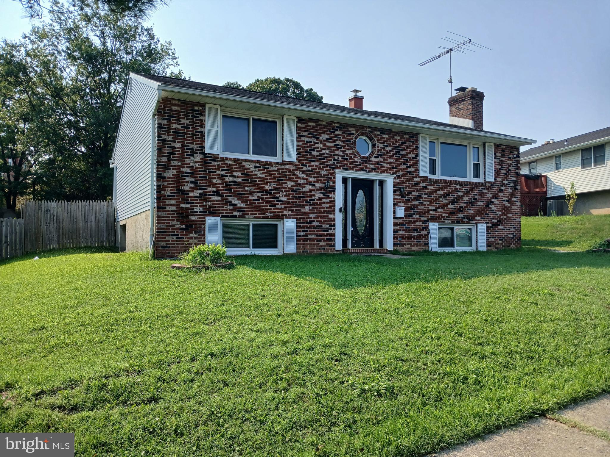 1495 Weyburn Road Rosedale, MD 21237 - Photo 1 of 15