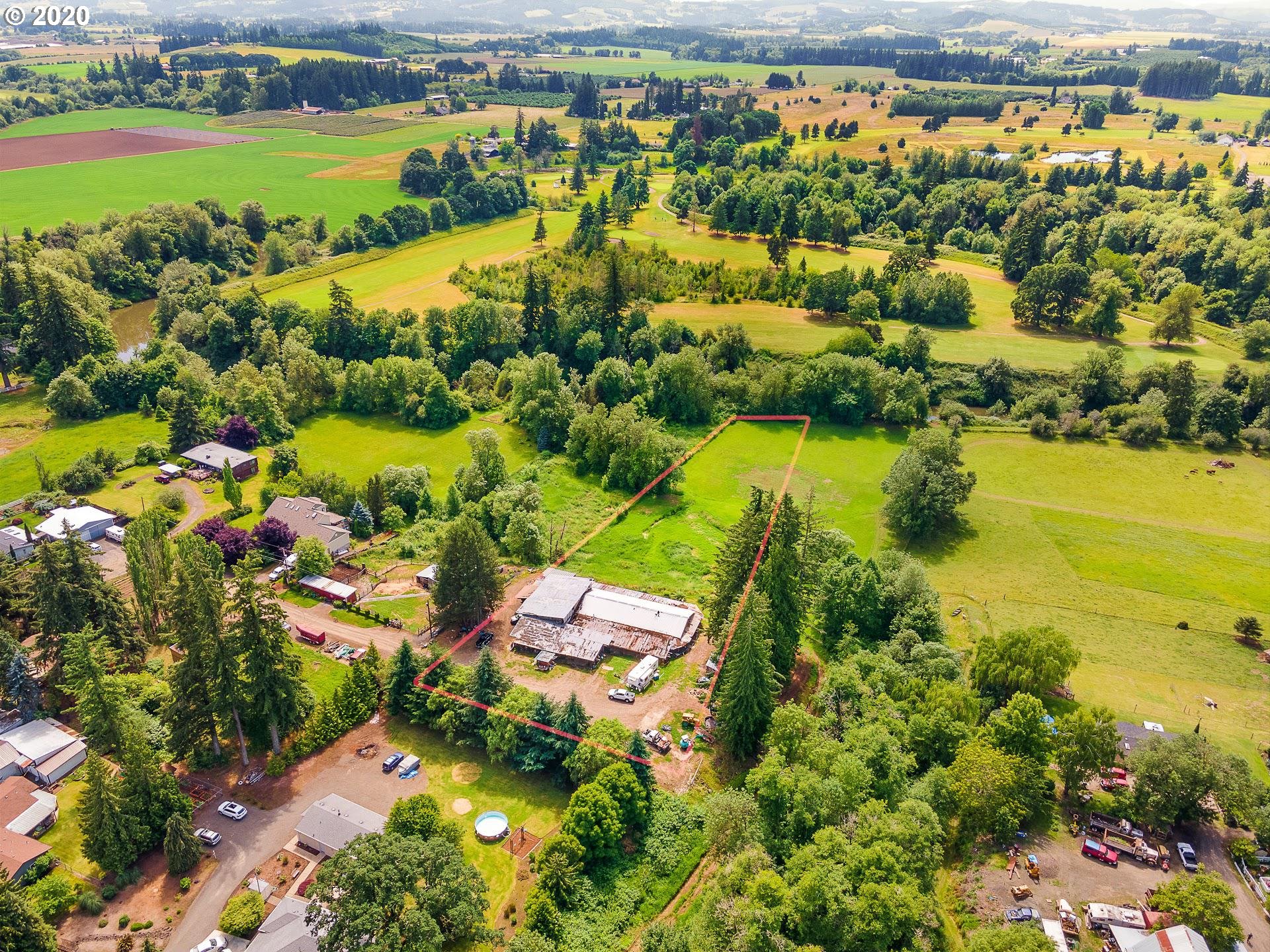 5735 Southwest River Road Hillsboro, OR 97123 - Photo 4 of 14