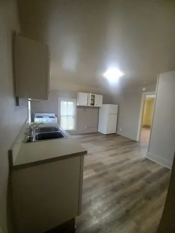 $299,000 | 141 Short Street, Crystal Lake, IL 60014