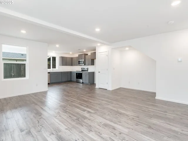 $444,995 | 5910 Northeast 120th Street, Vancouver, WA 98686