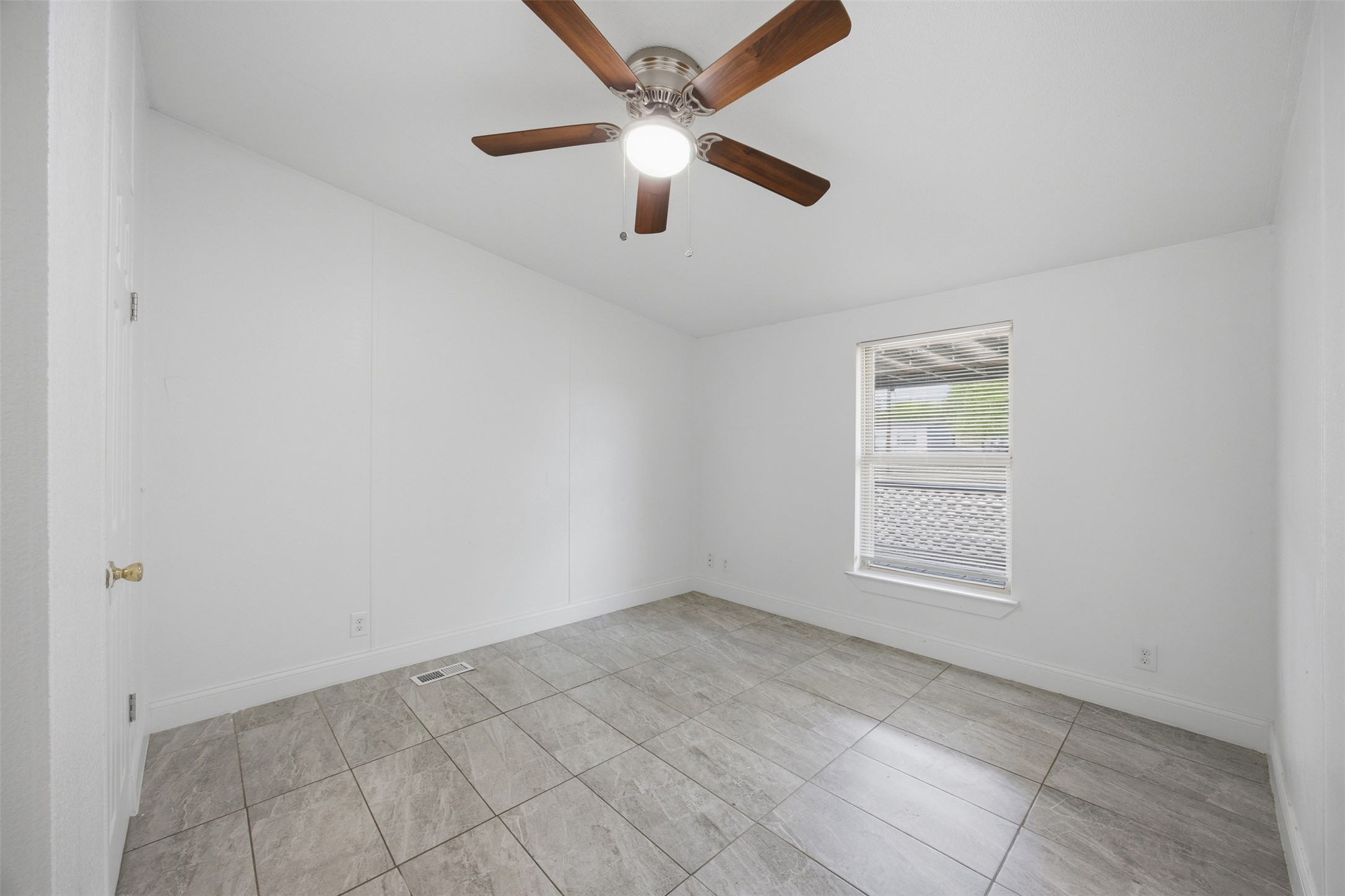 180 Quail Ridge Drive Kyle, TX 78640 - Photo 17 of 27